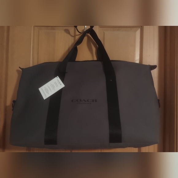 🆕Coach Travel, Weekend Duffle Bag - Picture 4 of 6